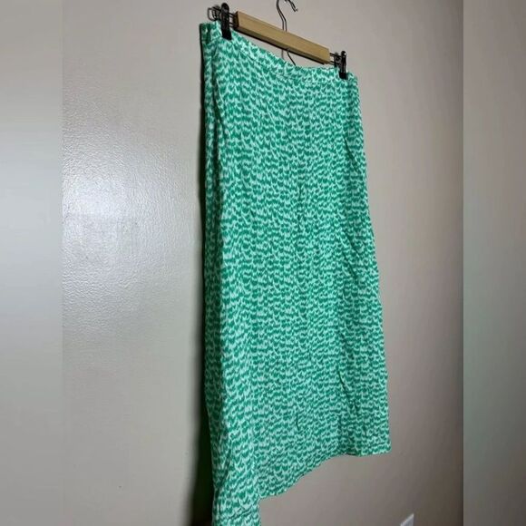 SALE! Green H&M Patterned Maxi Skirt Size 10 NWT - Picture 5 of 6